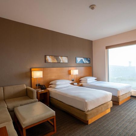 Hyatt Place Gurgaon Udyog Vihar Екстер'єр фото Deluxe Room