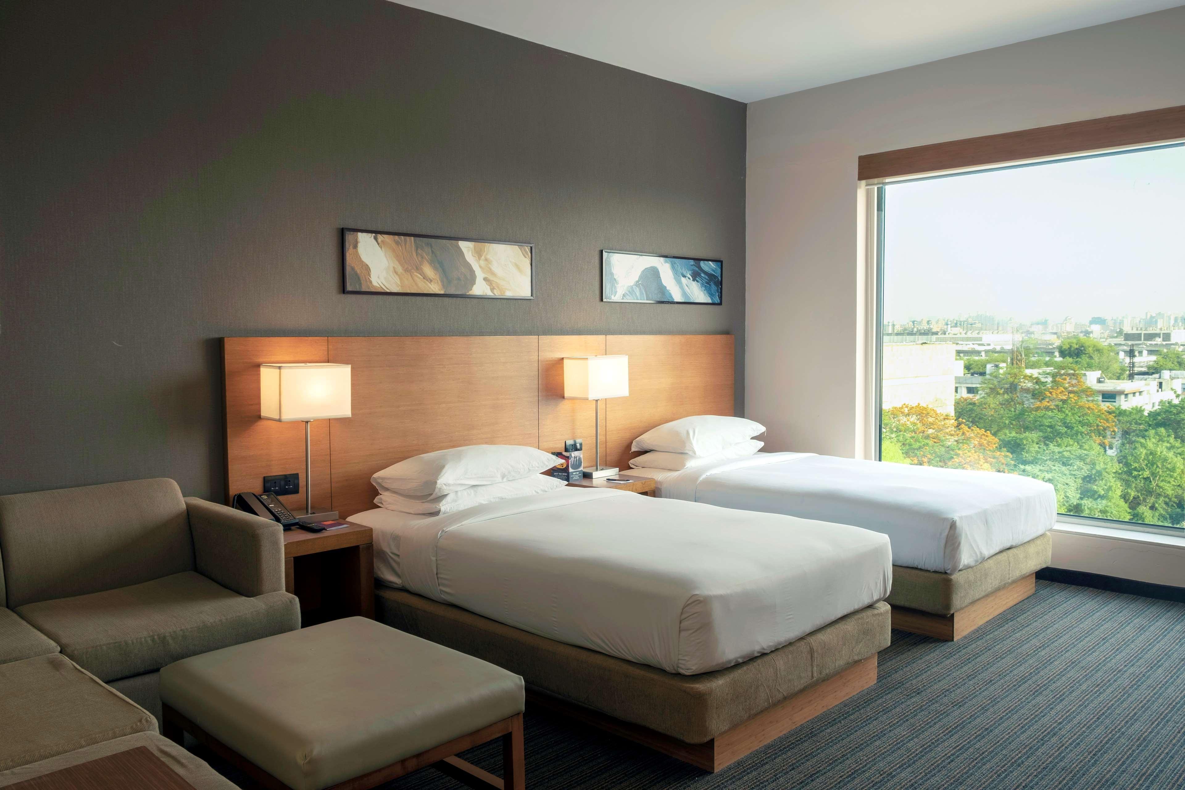 Hyatt Place Gurgaon Udyog Vihar Екстер'єр фото Holiday Inn Express room